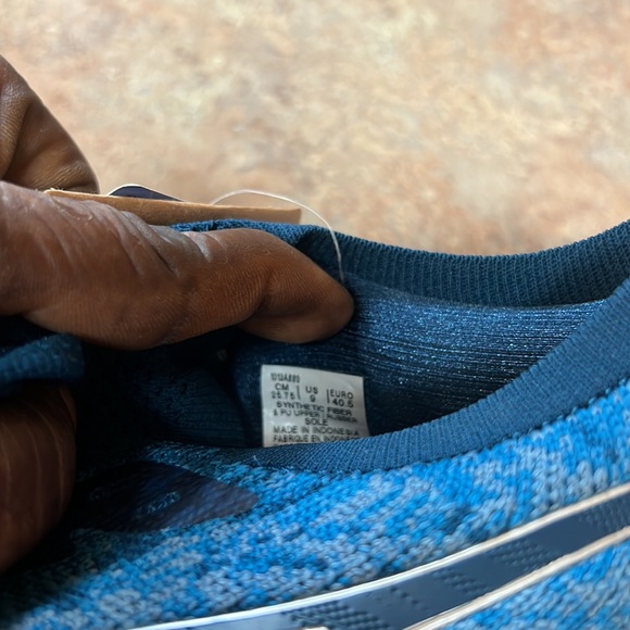 EASICS - Picture 7 of 9